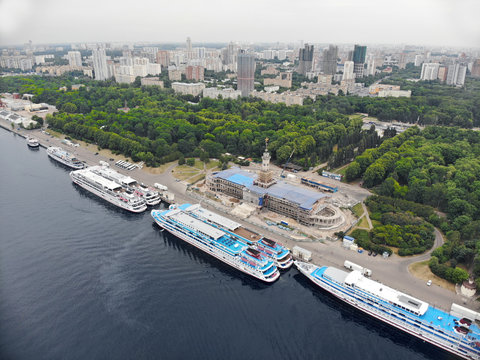 view of port of Moscow