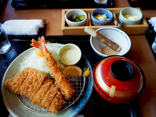 Japanese Deep fried shrimp and poke tonkatsu set