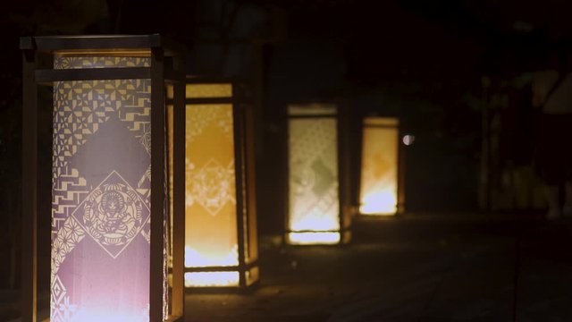 江の島の灯篭ライトアップ