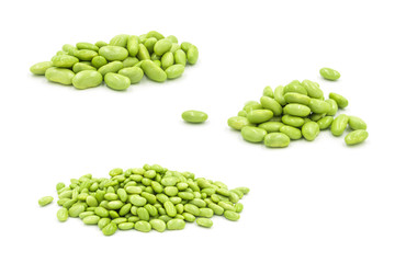 green peas isolated on white background