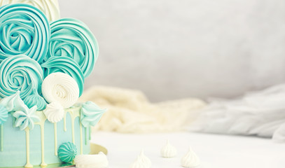 Confectionery flavored cakes for a holiday