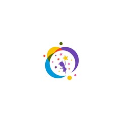 Naklejka premium Colorful Children Reach Star Logo Inspirations