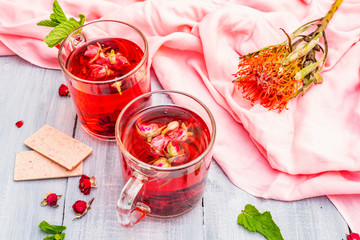 Summer delicious green rose tea