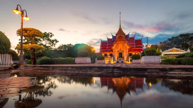 Timelapse of Thai Temple in sunet