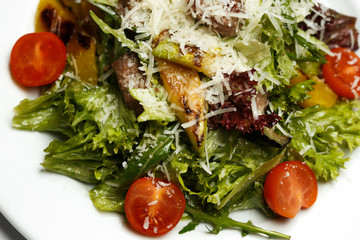 warm beef salad, sweet sauce, parmesan