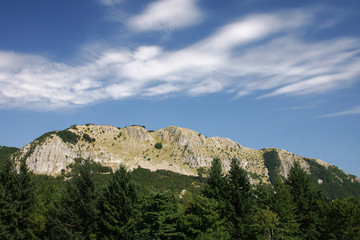 mountain and clouds in tuscany