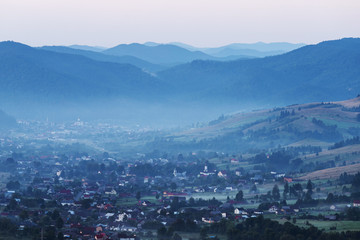 Fototapeta na wymiar Summer sunrise in the Carpathians