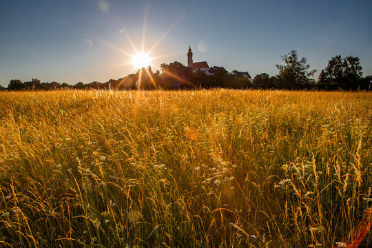 Kloster Andechs bei Sonnenuntergang