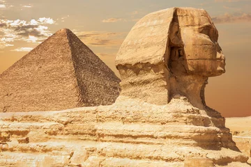 Foto op Canvas The Sphinx and the Pyramid of Cheops, close view, Giza, Egypt © AlexAnton