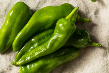 Raw Green Organic Melrose Peppers