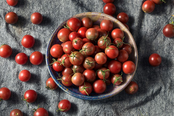 Raw Red Heirloom Cherry Tomatoes
