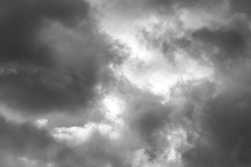 Fototapeta premium nubes negras