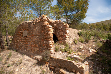 Diferentes cortijos en ruinas del campillo de Darrical