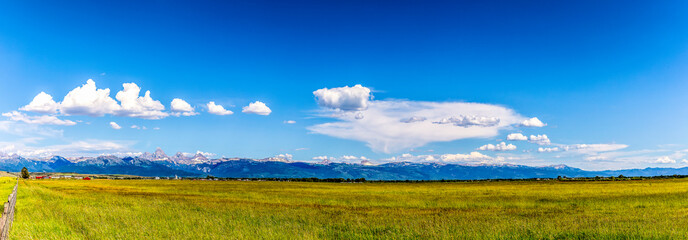 Panorama of Plains, fields, pasture and Mountains © Mark
