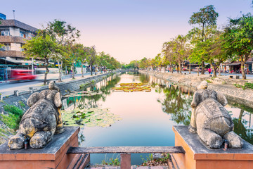 Chiang Mai Moat. Located in Chiang Mai Old City, Thailand. - obrazy, fototapety, plakaty