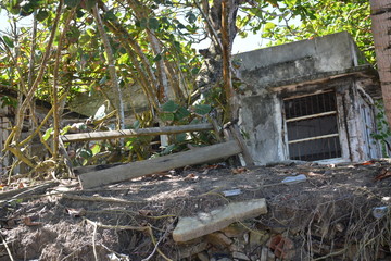 Beach House Abandoned