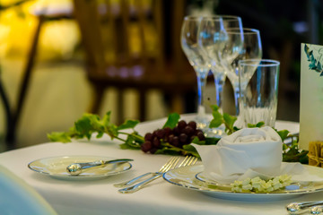 Luxury wedding party dinner table setting concept.