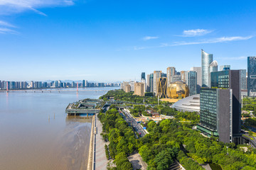 Fototapeta premium panoramic city skyline in hangzhou china