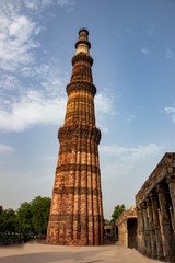 Fototapeta na wymiar India's tallestbrick minaret qutub minar