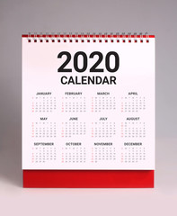 Simple desk calendar 2020