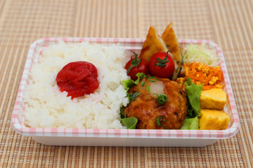 おいしそうな弁当