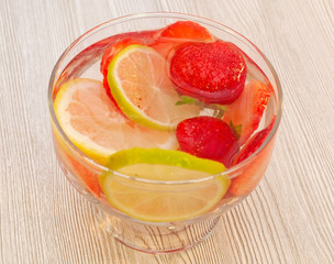 Detox water smoothie for cleansing the body