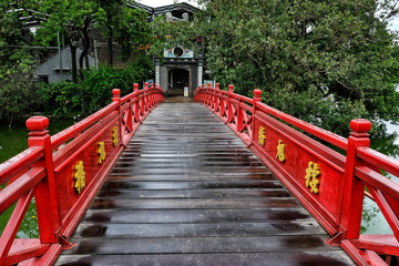 Fototapeta na wymiar Huc Bridge in the Ngoc Son Temple, Hanoi, Vietnam.