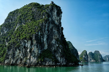 Naklejka premium Karst landscape by Halong Bay in Vietnam.