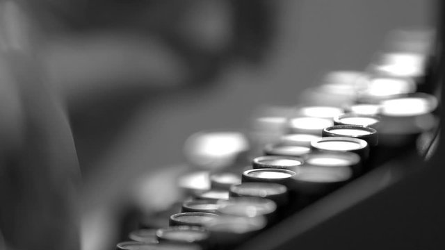 macchina da scrivere, modello italiano del 1936 