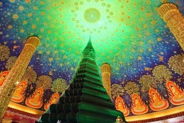 ワットパクナムの天井画