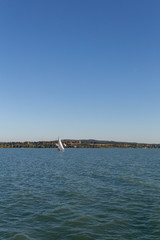 Obraz premium Sailboats in the Lake Balaton, Hungary on a summer day.
