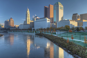 Fototapeta na wymiar Columbus, Ohio skyline on a beautiful day
