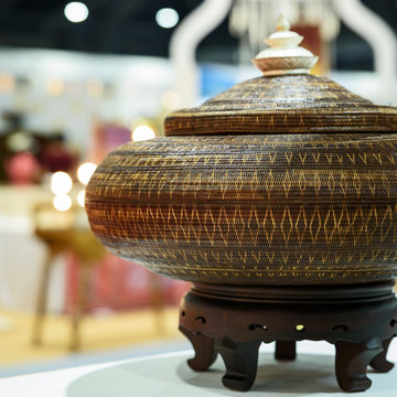Hygaliepa grass weave as basketry.