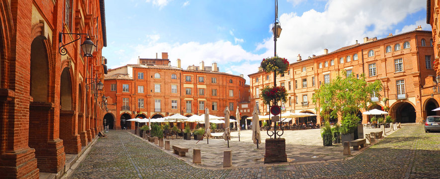 Place Nationale is a place located in the city of Montauban in France. Rebuilt in the 17th century after two fires, it is the heart of the city