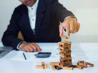 Business is vulnerable to failure. There must be a planning concept experiment by playing wood blog.