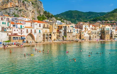 Foto op Plexiglas Scenic view in Cefalù on a sunny summer day. Sicily.  © e55evu