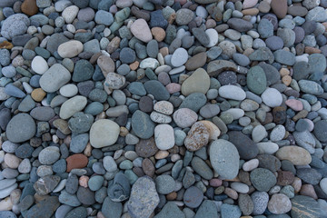 камушки на морском берегу