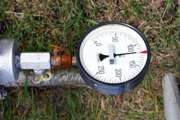 The manometer is the device for measurement of pressure. Manomet