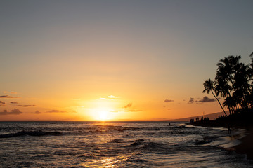 Fototapeta na wymiar Breathtaking Sunset Views from Maui, Hawaii