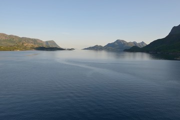 Fototapeta na wymiar trollfjord 43