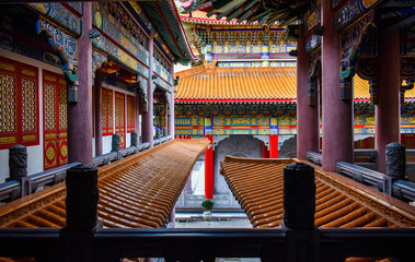 Leng Ne Yi Yi Temple, located in Charoen Krung District, Bangkok, is a famous temple for Chinese and foreigners. Popular in paying respect