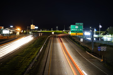 Fototapeta premium Streaming lights of the night