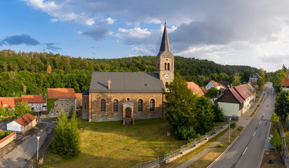 Fototapeta na wymiar Kirche Güntersberge im Selketal Harz