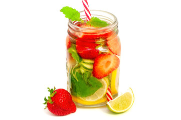 Detox water smoothie for cleansing the body