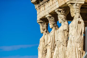 Selbstklebende Fototapeten Der Parthenon in Athen - Erechtheion © Picturellarious