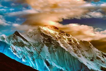 Verduisterende rolgordijnen Gasherbrum Gouden piek 7.027 m hoog boven zeeniveau in Pakistan