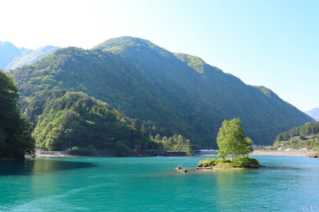 Obraz premium 奈良田湖（山梨県早川町）,narada lake,hayakawa town,yamanashi pref,japan