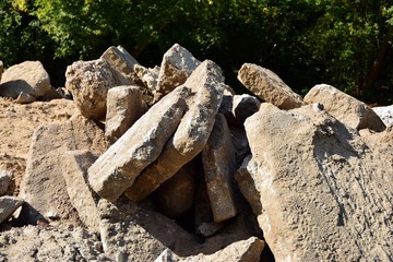 heap, rubble, destruction, architecture, overage, dump, brick, street, remnants, construction, end, broken, over, site, industrial, material, wall, base, disorder, cement, pavement, rest, surplus, rec