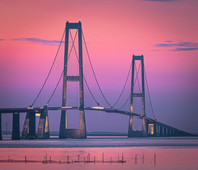 Most w Dani na Duży Bełt na morzu bałtyckim - obrazy, fototapety, plakaty