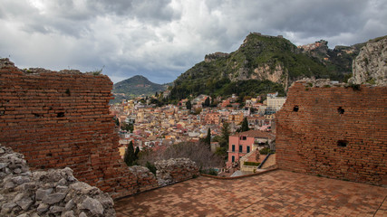Fototapeta na wymiar old town Taormina